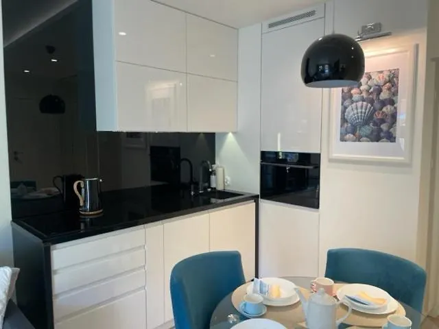 Premium V Z Garazem *